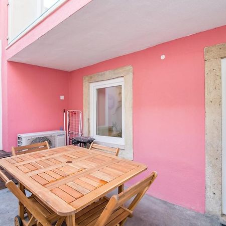 Sunny & Lovely Apartment W/ Patio By Lovelystay Lisbon Bagian luar foto